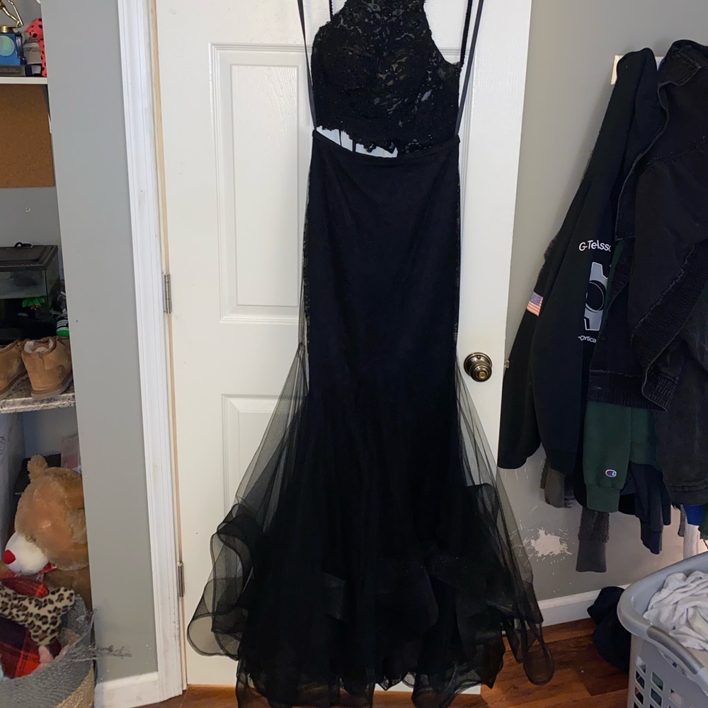Prom Dress - Picture 2 of 9